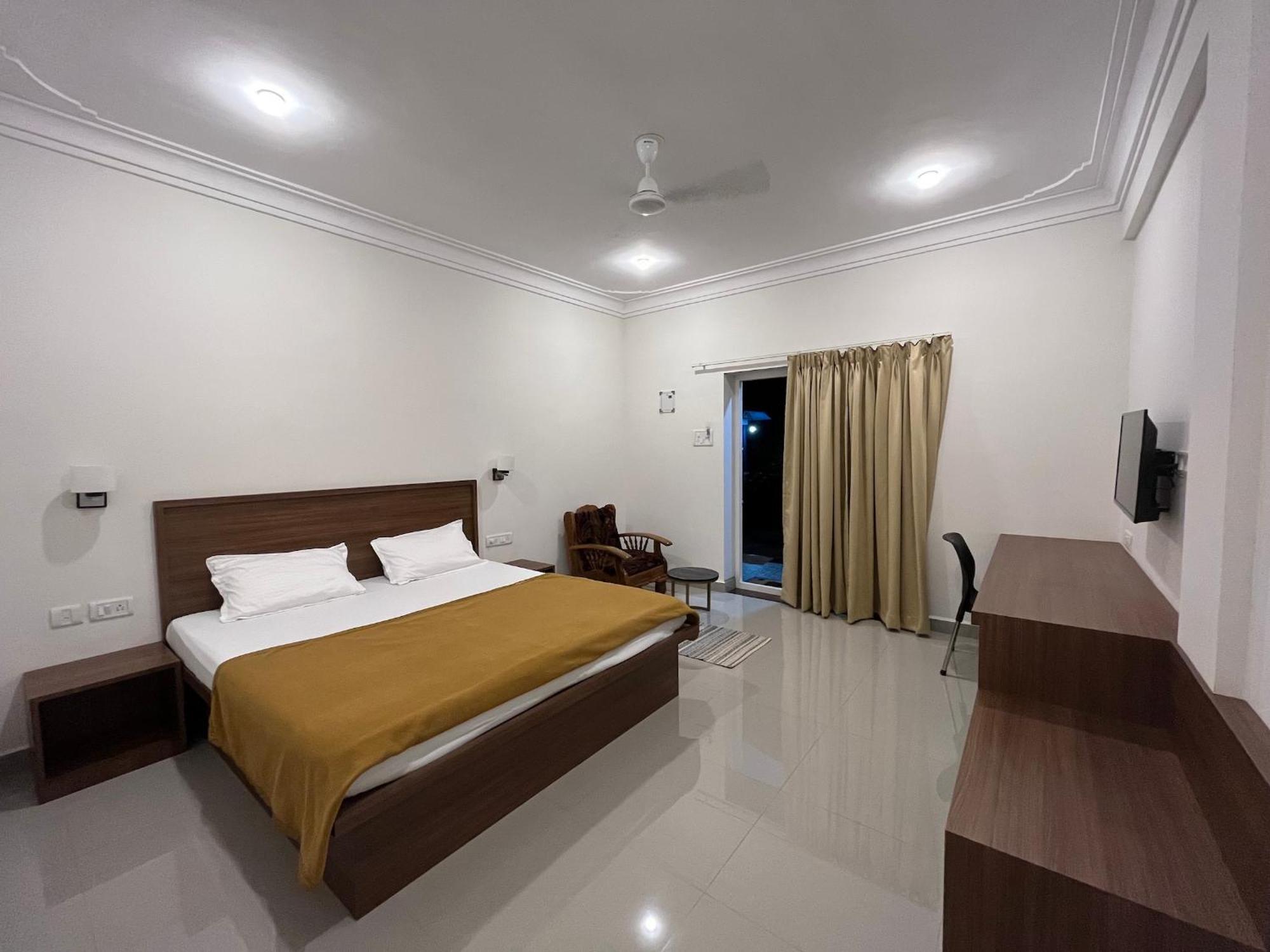 Morjim Sunset Guesthouse - 300 Meter To Morjim Beach Luaran gambar
